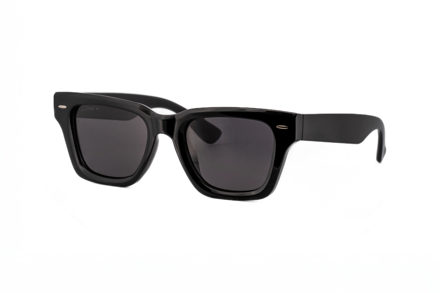 Black / Smoke